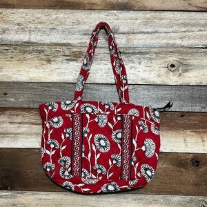 Vera Bradley quilted bag